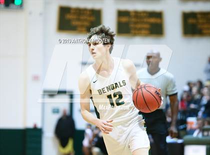 Thumbnail 1 in Greensboro Day vs Christ School (NCISAA 4A Championship) photogallery.