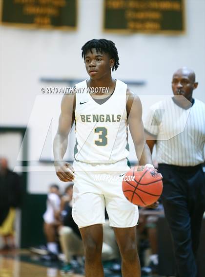 Thumbnail 2 in Greensboro Day vs Christ School (NCISAA 4A Championship) photogallery.