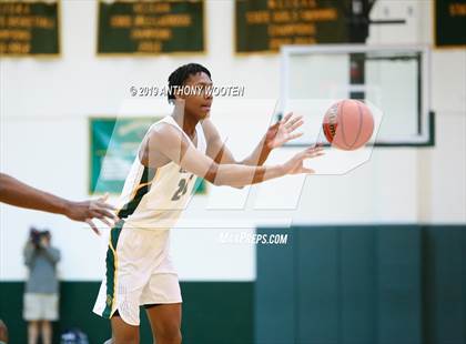 Thumbnail 3 in Greensboro Day vs Christ School (NCISAA 4A Championship) photogallery.