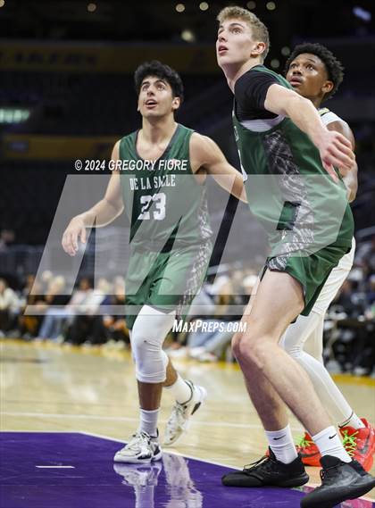 Thumbnail 1 in De La Salle vs Notre Dame (SO) (2024 Coastal Catholic Classic) photogallery.