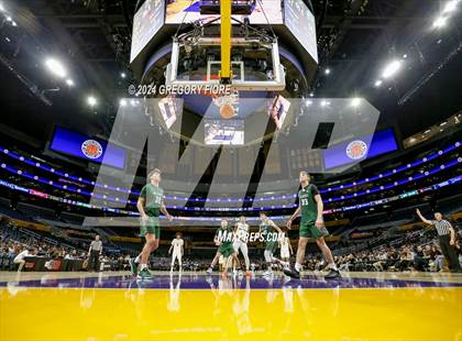 Thumbnail 1 in De La Salle vs Notre Dame (SO) (2024 Coastal Catholic Classic) photogallery.