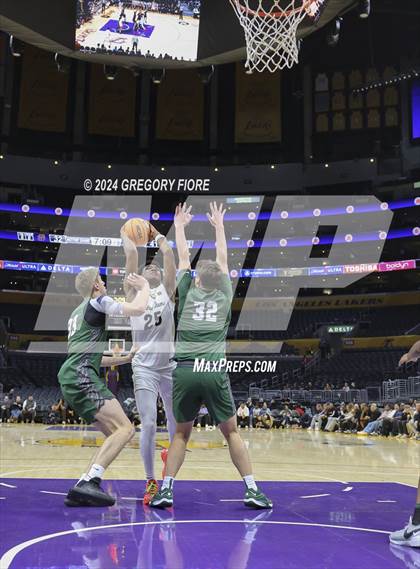 Thumbnail 2 in De La Salle vs Notre Dame (SO) (2024 Coastal Catholic Classic) photogallery.