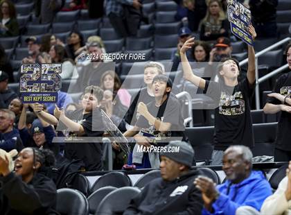 Thumbnail 2 in De La Salle vs Notre Dame (SO) (2024 Coastal Catholic Classic) photogallery.