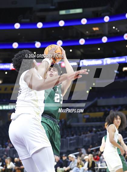 Thumbnail 3 in De La Salle vs Notre Dame (SO) (2024 Coastal Catholic Classic) photogallery.