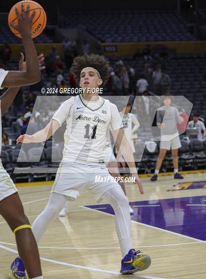 Thumbnail 1 in De La Salle vs Notre Dame (SO) (2024 Coastal Catholic Classic) photogallery.