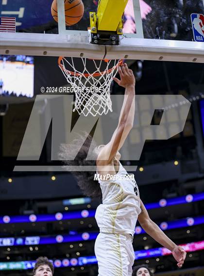 Thumbnail 1 in De La Salle vs Notre Dame (SO) (2024 Coastal Catholic Classic) photogallery.