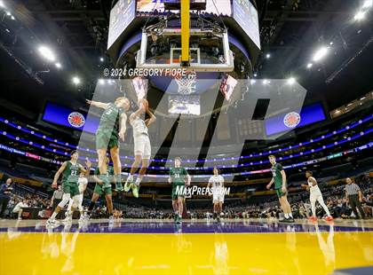 Thumbnail 2 in De La Salle vs Notre Dame (SO) (2024 Coastal Catholic Classic) photogallery.