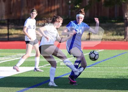 Thumbnail 3 in Granada @ Foothill photogallery.