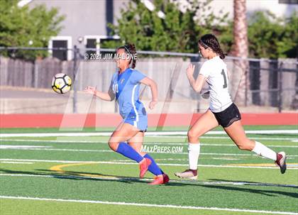 Thumbnail 2 in Granada @ Foothill photogallery.