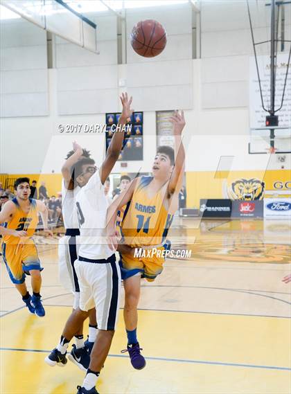 Thumbnail 2 in Rolling Hills Prep vs. Holy Martyrs Armenian (CIF-SS D5AA Finals) photogallery.