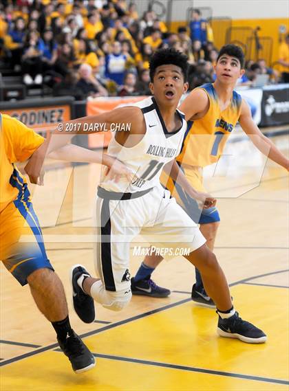 Thumbnail 2 in Rolling Hills Prep vs. Holy Martyrs Armenian (CIF-SS D5AA Finals) photogallery.