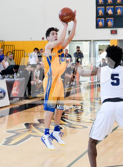 Thumbnail 3 in Rolling Hills Prep vs. Holy Martyrs Armenian (CIF-SS D5AA Finals) photogallery.