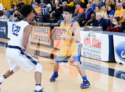 Thumbnail 2 in Rolling Hills Prep vs. Holy Martyrs Armenian (CIF-SS D5AA Finals) photogallery.