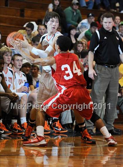 Thumbnail 3 in Sequoyah @ Lenoir City photogallery.