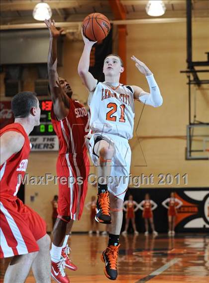 Thumbnail 3 in Sequoyah @ Lenoir City photogallery.