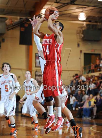 Thumbnail 1 in Sequoyah @ Lenoir City photogallery.