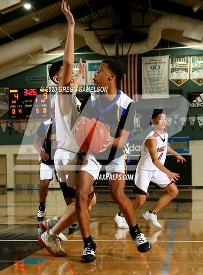 Thumbnail 2 in Pleasant Grove vs Benicia (Adidas Challenge) photogallery.