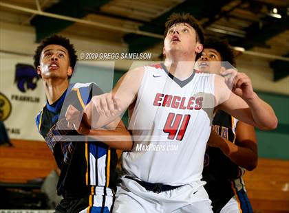 Thumbnail 3 in Pleasant Grove vs Benicia (Adidas Challenge) photogallery.