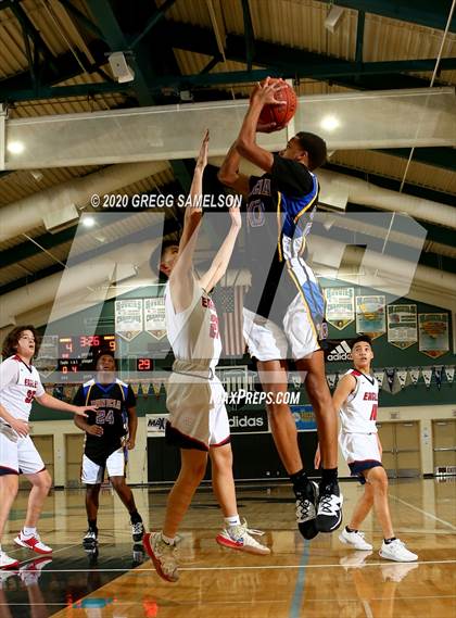 Thumbnail 3 in Pleasant Grove vs Benicia (Adidas Challenge) photogallery.