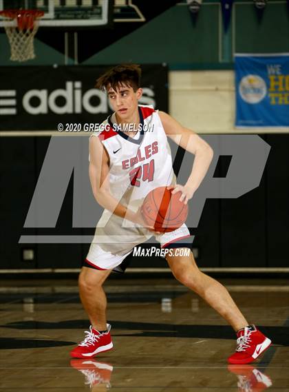 Thumbnail 3 in Pleasant Grove vs Benicia (Adidas Challenge) photogallery.