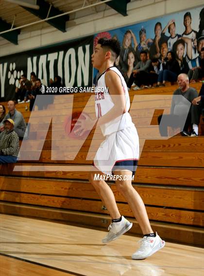 Thumbnail 3 in Pleasant Grove vs Benicia (Adidas Challenge) photogallery.
