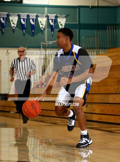 Thumbnail 2 in Pleasant Grove vs Benicia (Adidas Challenge) photogallery.