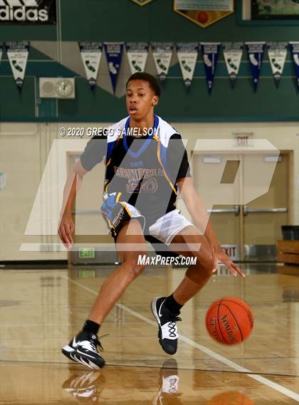 Thumbnail 1 in Pleasant Grove vs Benicia (Adidas Challenge) photogallery.