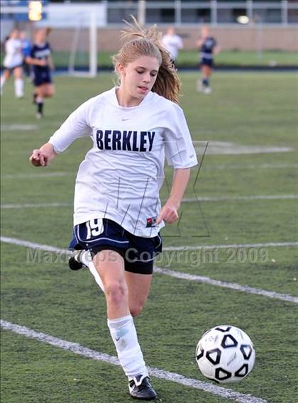 Thumbnail 3 in Farmington @ Berkley photogallery.