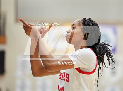 Thumbnail 2 in Carmel vs Fishers (IHSAA  4A Sectional Round1) photogallery.
