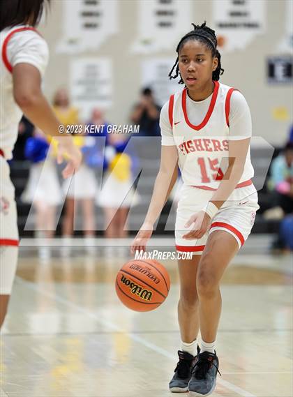 Thumbnail 2 in Carmel vs Fishers (IHSAA  4A Sectional Round1) photogallery.