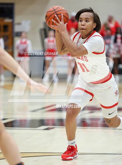 Thumbnail 2 in Carmel vs Fishers (IHSAA  4A Sectional Round1) photogallery.