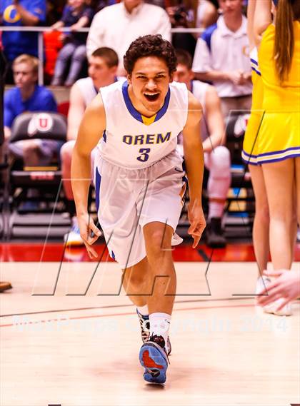 Thumbnail 1 in Bountiful vs Orem (UHSAA 4A Final) photogallery.