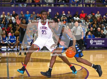 Thumbnail 3 in East St. Louis vs. Decatur MacArthur (Prairie Farms Holiday Basketball Classic) photogallery.