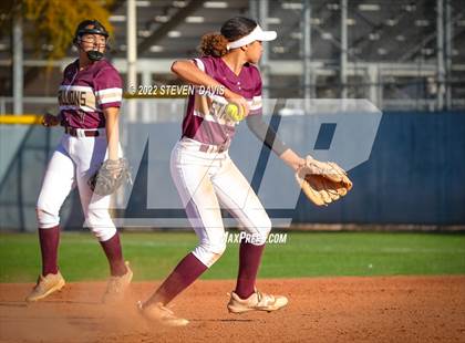 Thumbnail 1 in Basha @ Shadow Ridge photogallery.