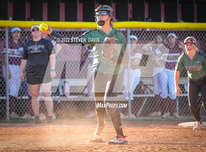 Thumbnail 1 in Basha @ Shadow Ridge photogallery.