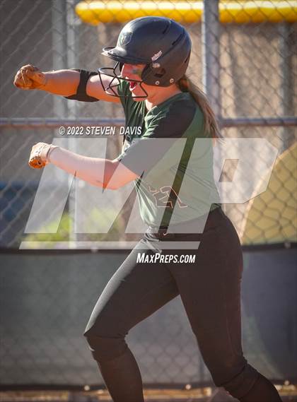 Thumbnail 1 in Basha @ Shadow Ridge photogallery.