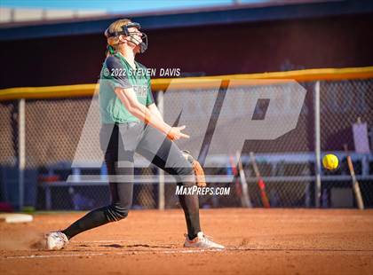 Thumbnail 1 in Basha @ Shadow Ridge photogallery.