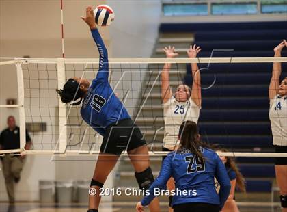 Thumbnail 3 in Conway @ Bryant photogallery.