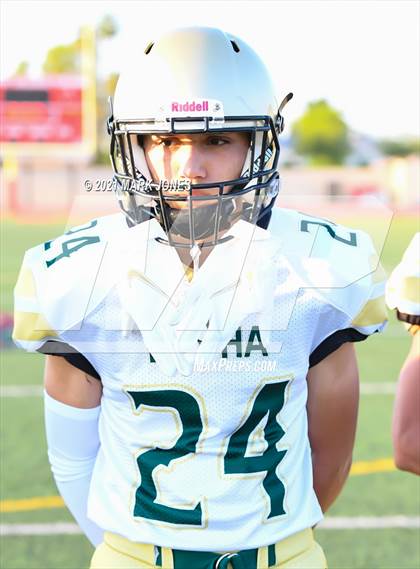 Thumbnail 3 in Brophy College Prep vs. Basha (JV) photogallery.