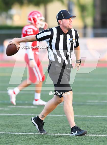 Thumbnail 3 in Brophy College Prep vs. Basha (JV) photogallery.