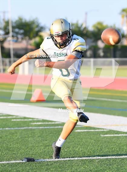 Thumbnail 3 in Brophy College Prep vs. Basha (JV) photogallery.
