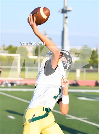 Thumbnail 1 in Brophy College Prep vs. Basha (JV) photogallery.