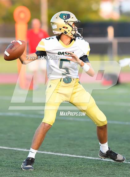 Thumbnail 1 in Brophy College Prep vs. Basha (JV) photogallery.
