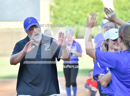 Thumbnail 3 in Parkwood vs. South Granville (NCHSAA 2A Final Game 3) photogallery.