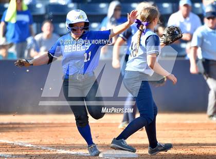 Thumbnail 3 in Parkwood vs. South Granville (NCHSAA 2A Final Game 3) photogallery.