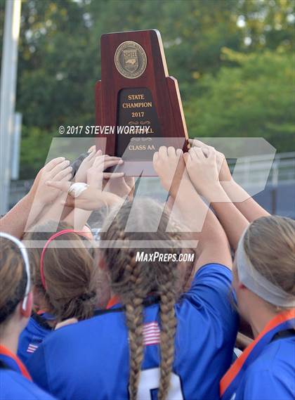 Thumbnail 3 in Parkwood vs. South Granville (NCHSAA 2A Final Game 3) photogallery.