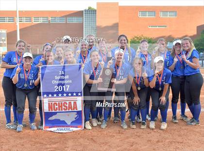 Thumbnail 2 in Parkwood vs. South Granville (NCHSAA 2A Final Game 3) photogallery.