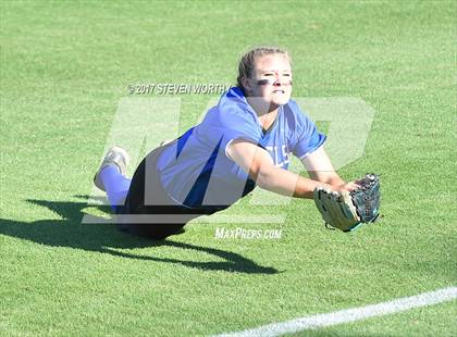 Thumbnail 1 in Parkwood vs. South Granville (NCHSAA 2A Final Game 3) photogallery.