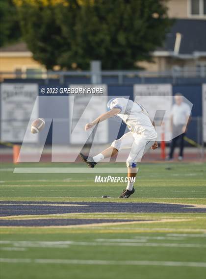 Thumbnail 1 in Bishop Amat @ Notre Dame (SO) photogallery.