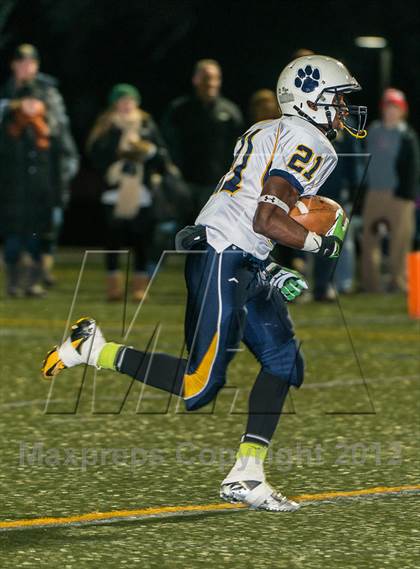 Thumbnail 2 in Cheshire Academy vs. Governor's Academy (NEPSAC Tom Flaherty Bowl) photogallery.